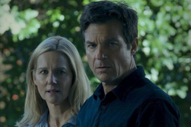 Laura Linney as Wendy Byrde and Jason Bateman as Martin Byrde in episode 402 of Ozark